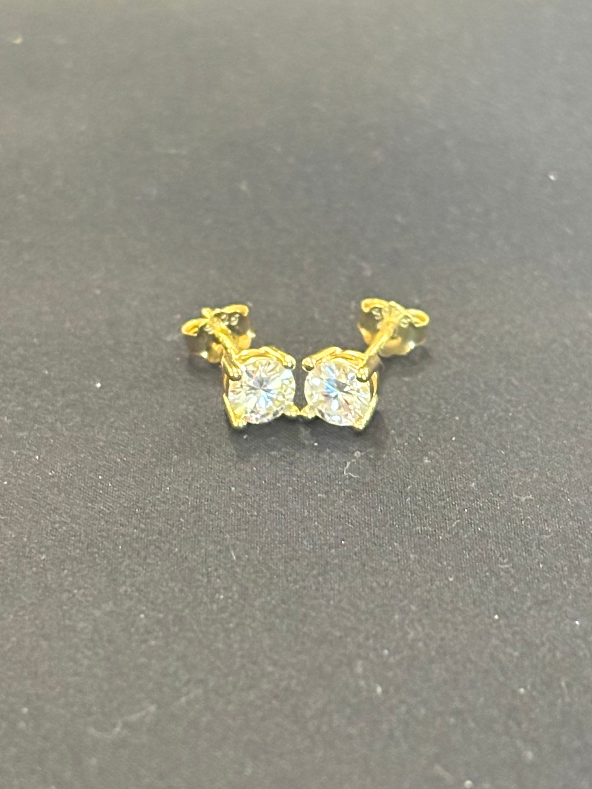 5mm gold stud earrings